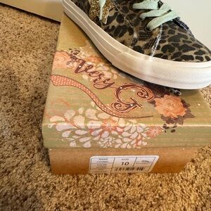 Very G Leopard Print Sneakers with Mint Laces